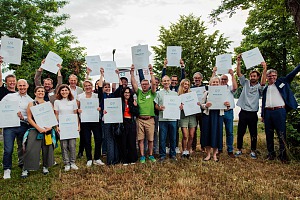 Gruppenbild Zertifikatsverleihung der LNB-Expert:innen
